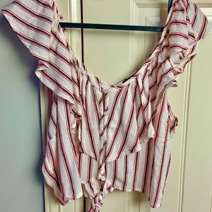 striped crop tank❤️